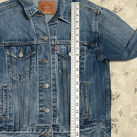 Levi’s  Trucker Denim Jacket Women- Size XSmall Blue Wash - Picture 5 of 6